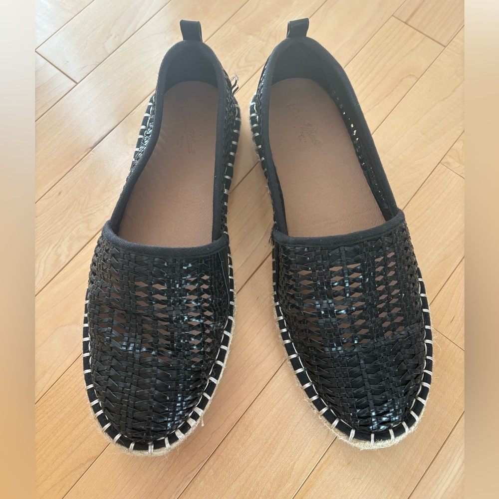 Universal Thread Black Woven Espadrilles